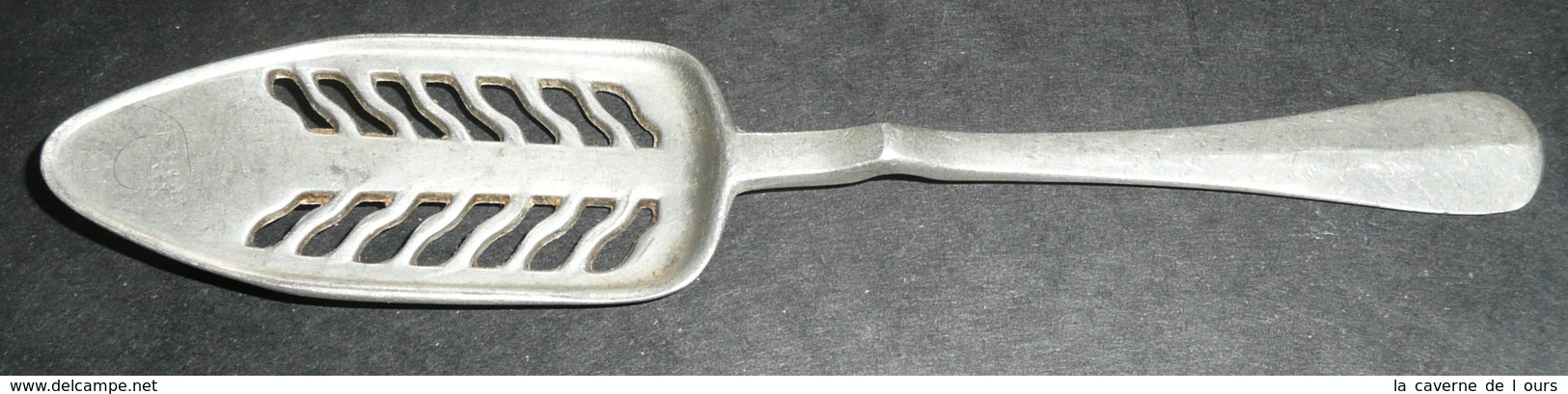 Rare Ancienne Cuillère à Absinthe En Métal, "METAL ACIER FRANCAIS", Sucre, Cuiller - Spoons