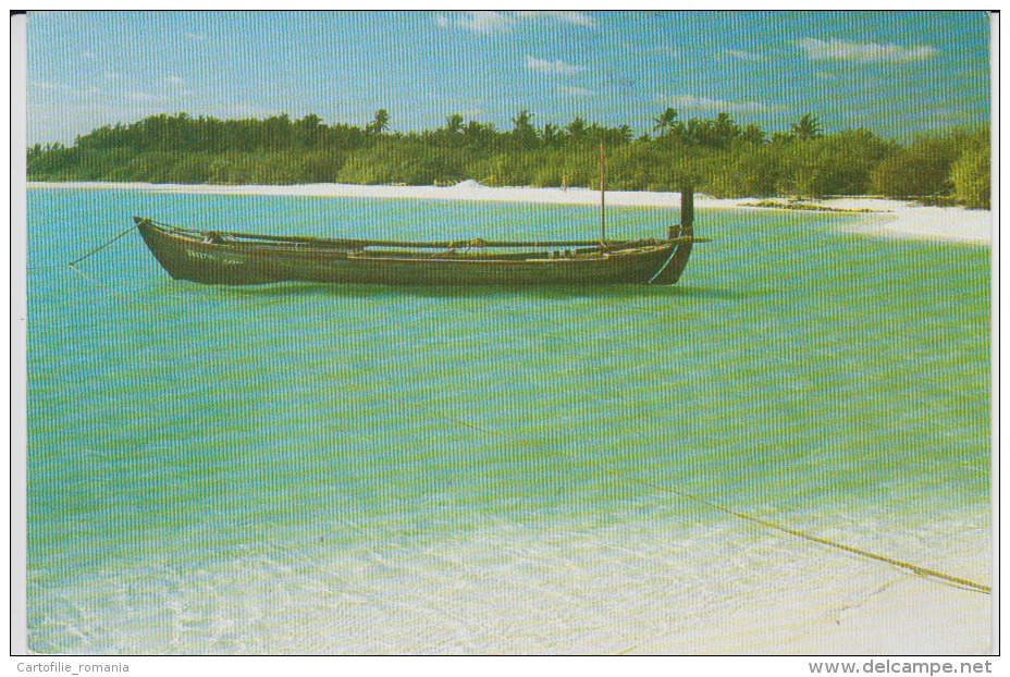 Maldives Circulated Postcard (ask For Verso / Demander Le Verso) - Maldive