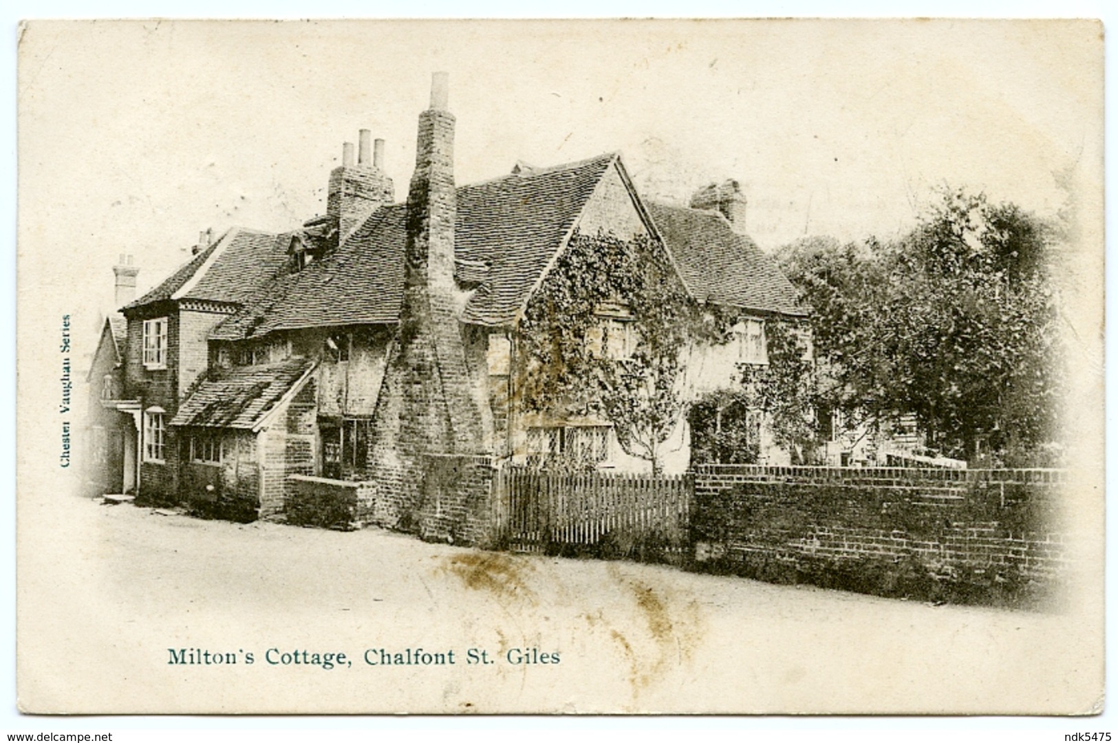 CHALFONT ST GILES : MILTON'S COTTAGE / POSTMARK - LONDON W. / ADDRESS - HARINGAY, STAPLETON HALL ROAD - Buckinghamshire