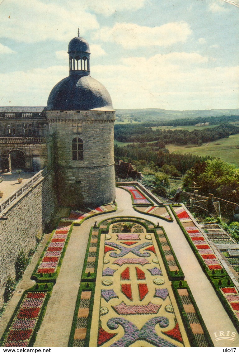 - 24 - Château De HAUTEFORT. - Terrasse Sud. Les Parterres De Fleurs - - Autres & Non Classés