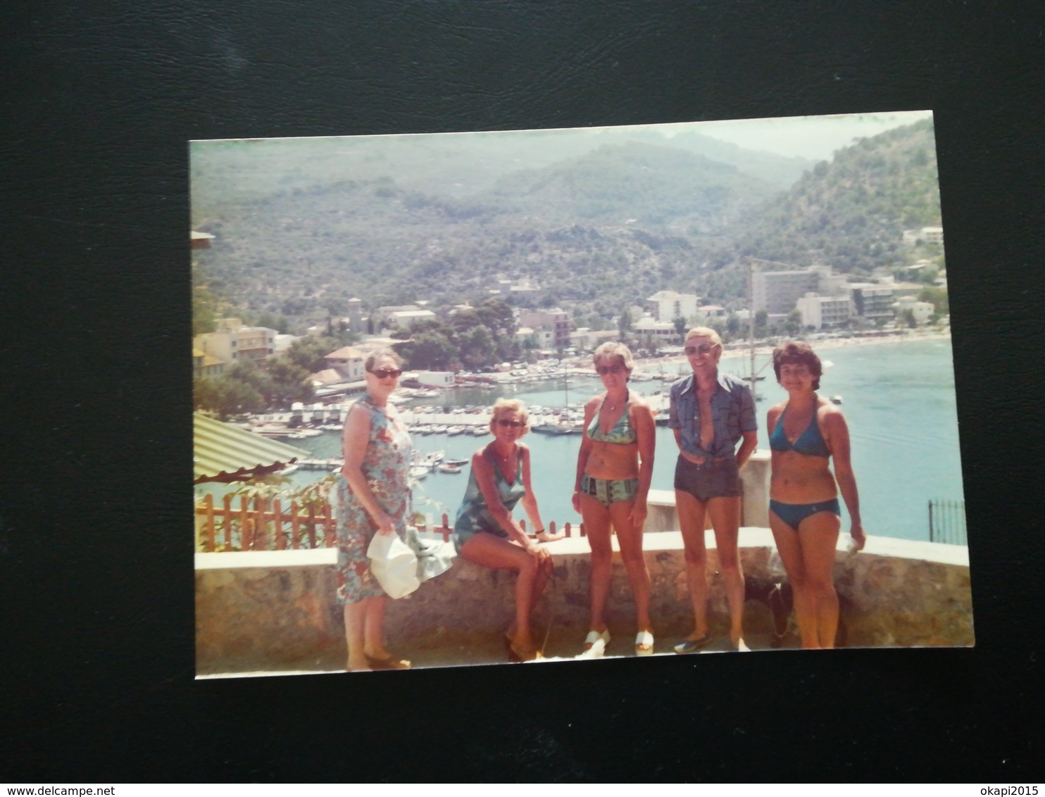 GROUPE DE VACANCIERS DE BELGIQUE À SANTA PONSA  MER ESPAGNE EN 1976 LOT 13 PHOTOS ORIGINALES EN COULEURS ANNÉE 1976 - Luoghi