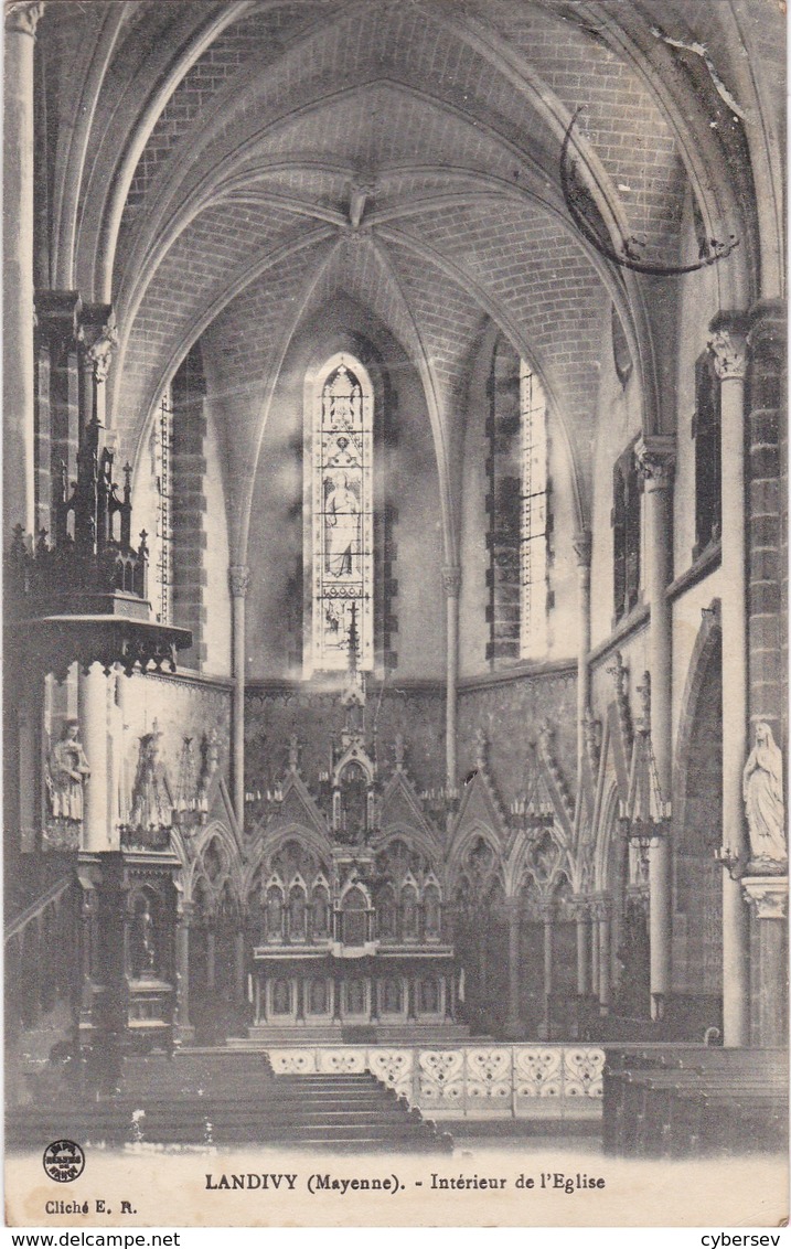 LANDIVY - Intérieur De L'Eglise - Landivy