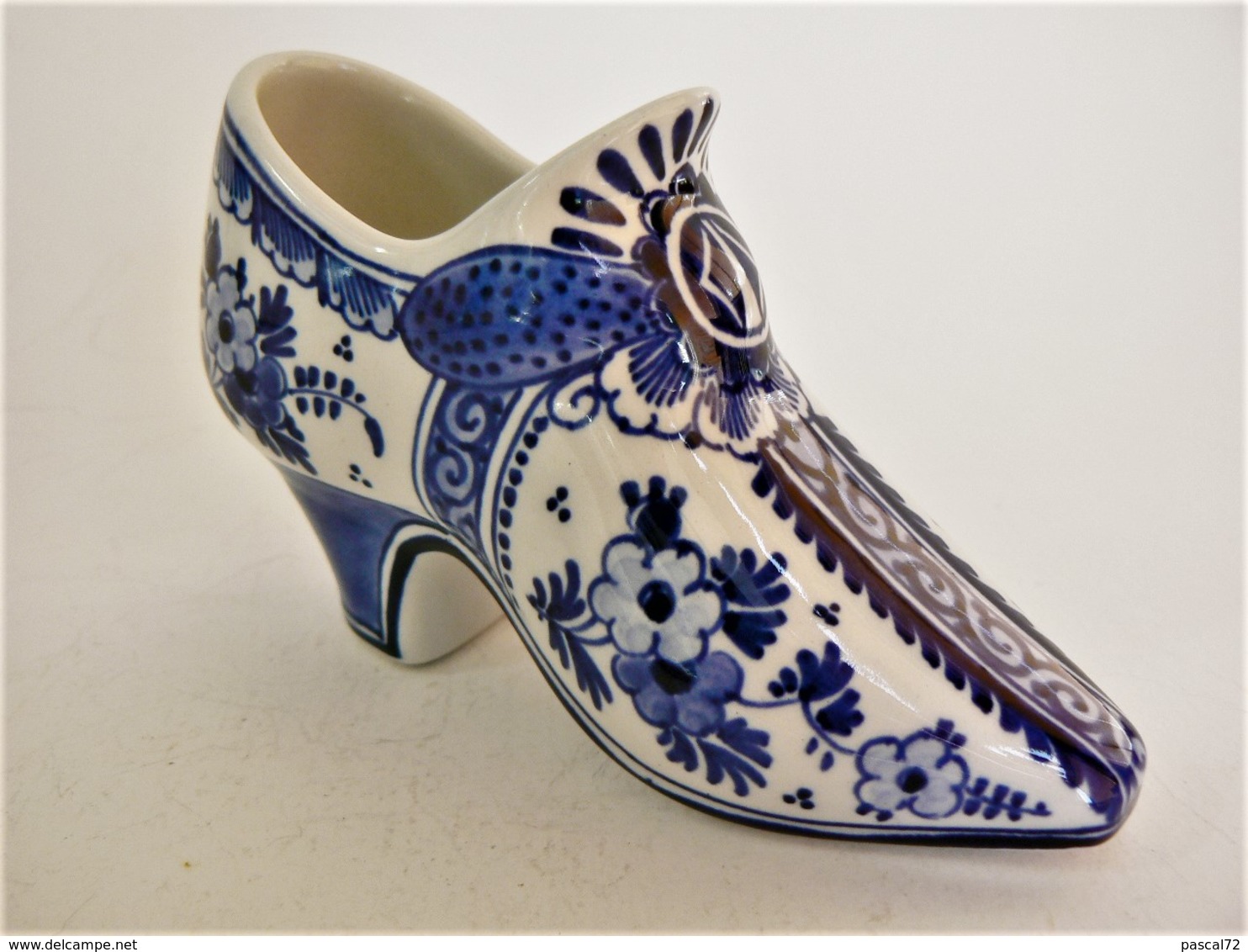 CHAUSSURE MINIATURE DE COLLECTION (22) PORCELAINE DELFT - Other & Unclassified