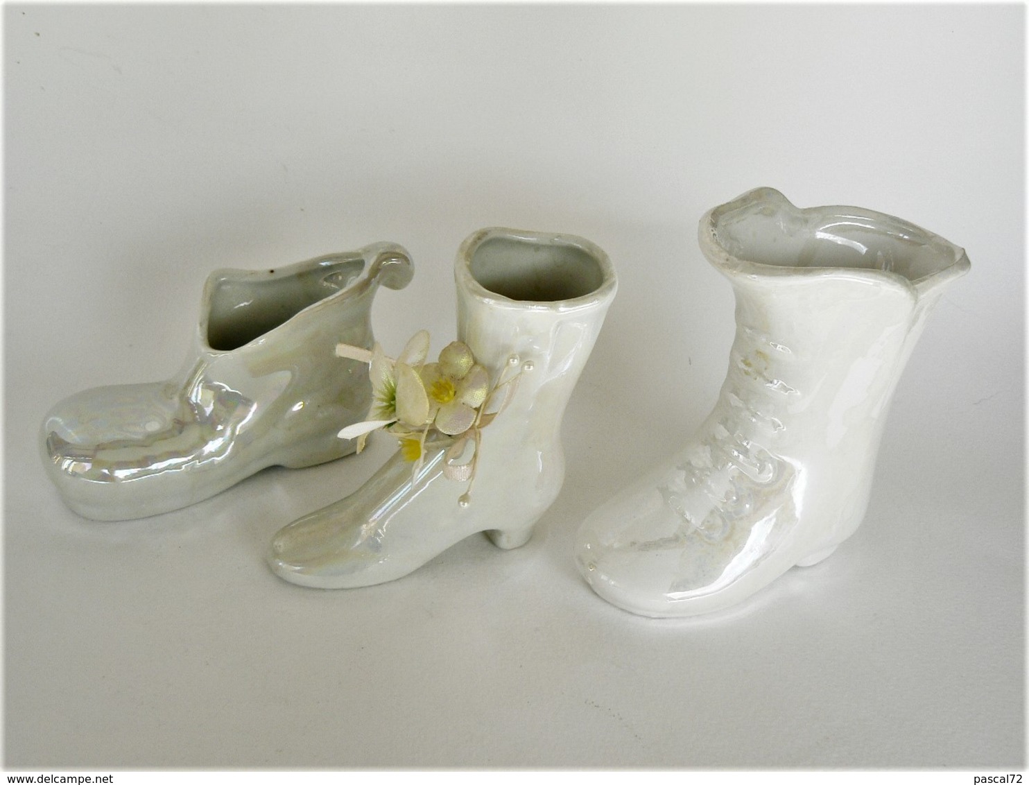 LOT DE 3 CHAUSSURES MINIATURES DE COLLECTION (38) PORCELAINE - Altri & Non Classificati