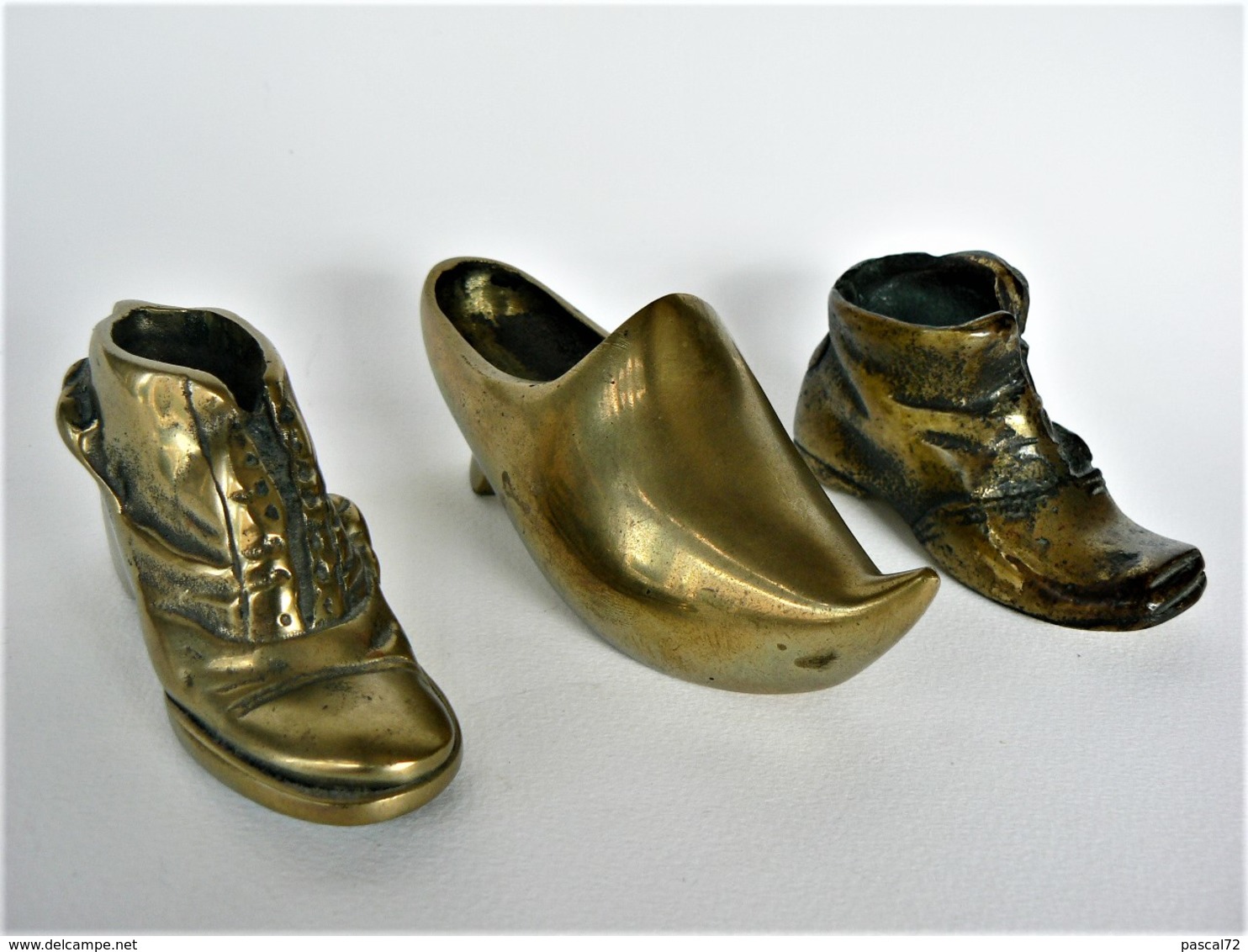 LOT DE 3 CHAUSSURES MINIATURES DE COLLECTION (39) Bronze Doré - Other & Unclassified