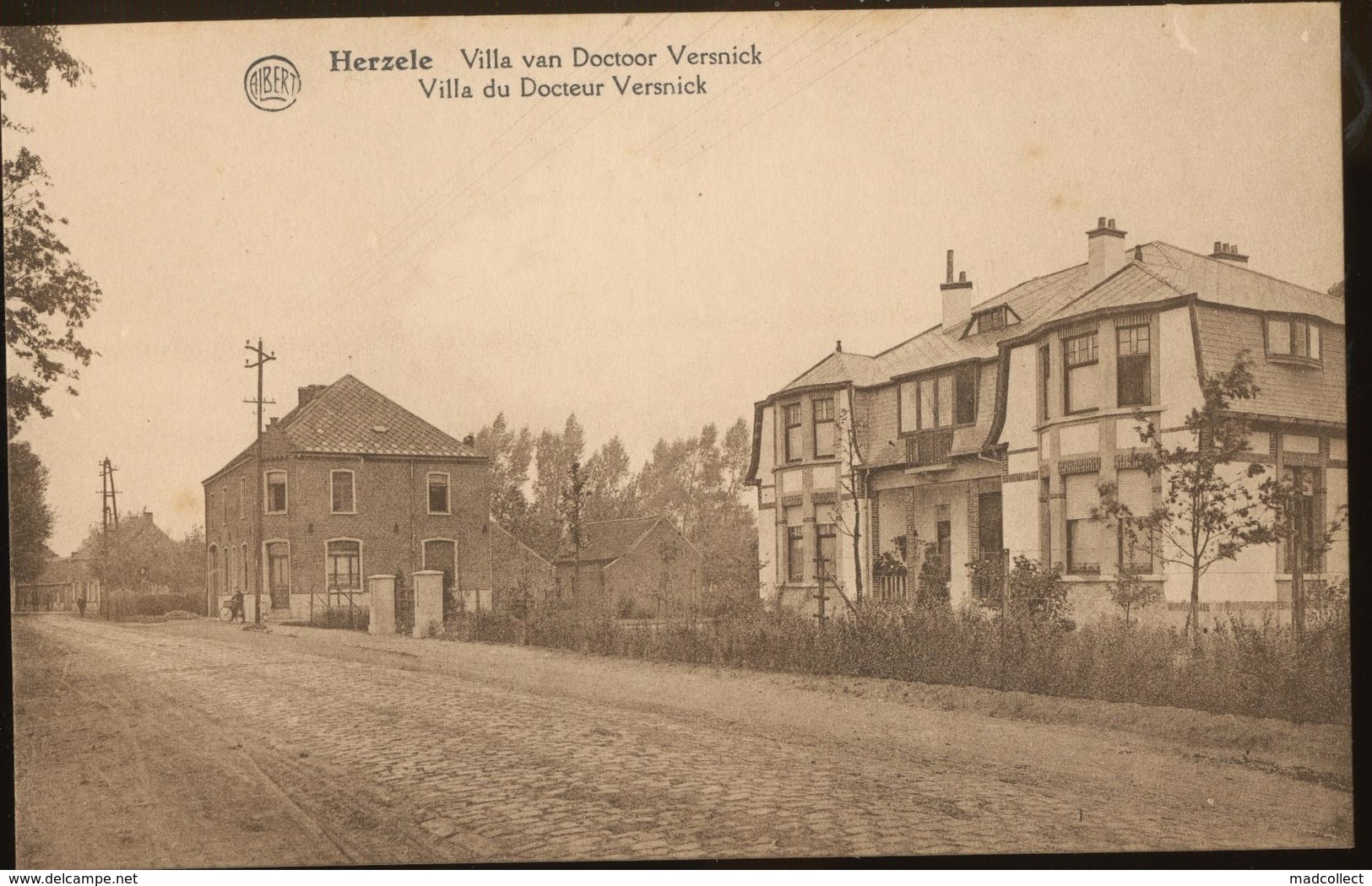 Herzele. Villa Van Doctoor Versnick. Villa Du Docteur Versnick Postkaart Onverstuurd. - Herzele