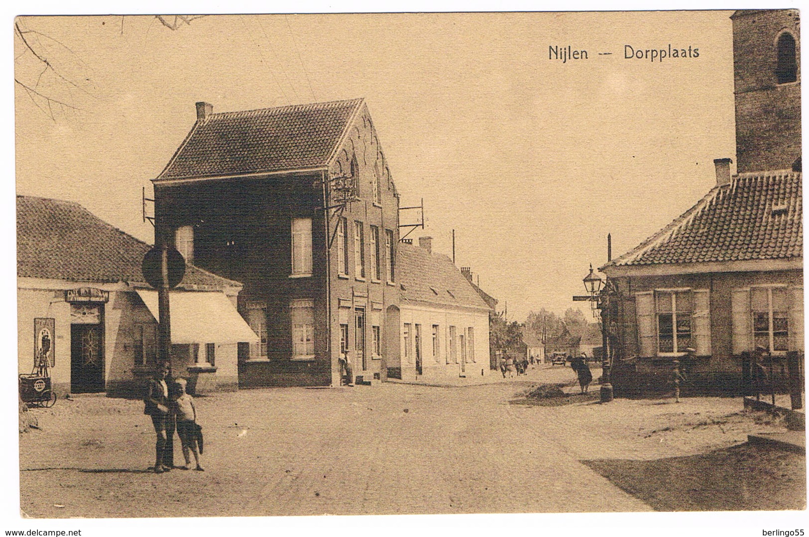 Nijlen - Dorpplaats  (Geanimeerd) - Nijlen