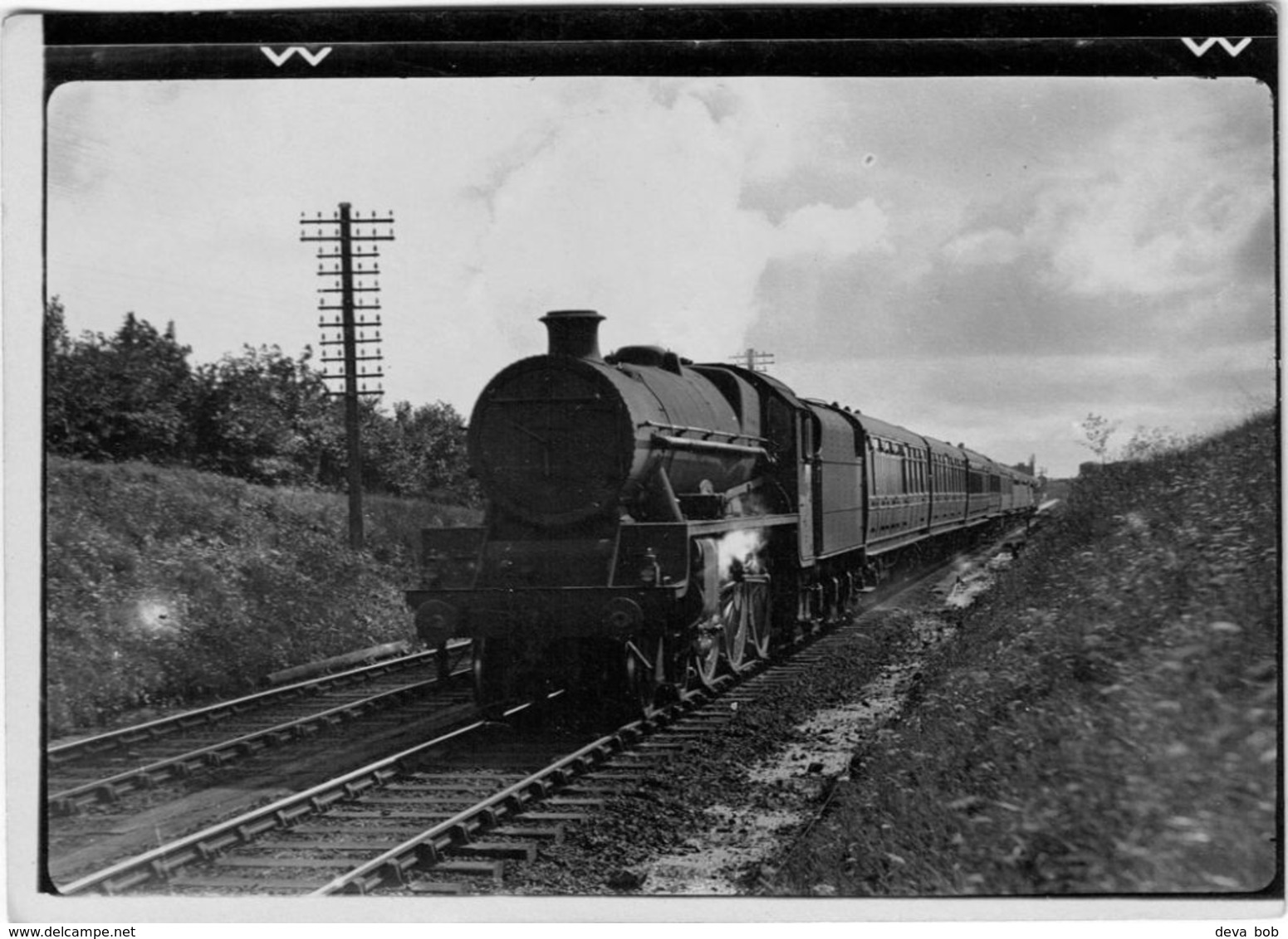 Railway Photo LMS Jubilee 45585 Hyderabad Stanier 4-6-0 Loco - Trains