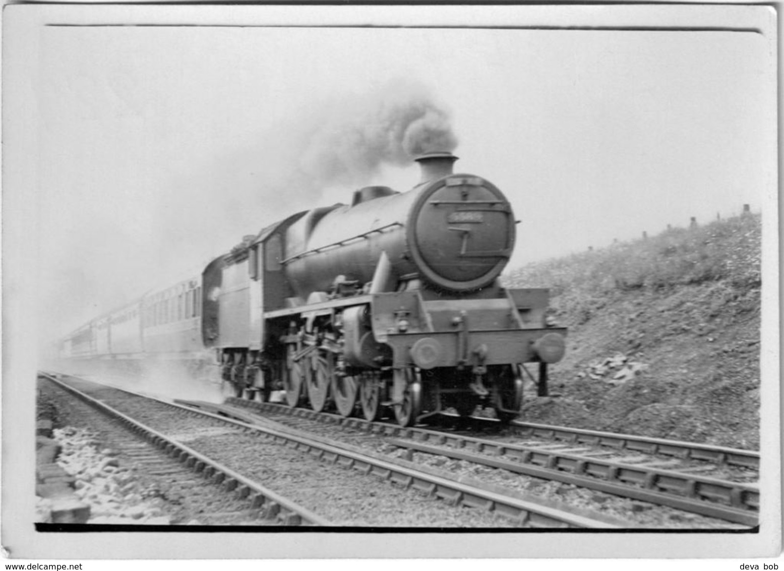 Railway Photo LMS Jubilee 5589 Gwalior Stanier 4-6-0 Loco - Trains