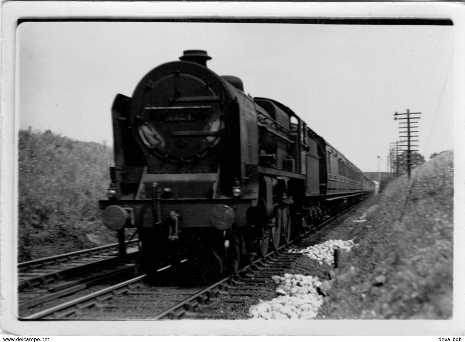 Railway Photo LMS Patriot 5524 Blackpool Lakes Express Fowler 4-6-0 Loco - Trains