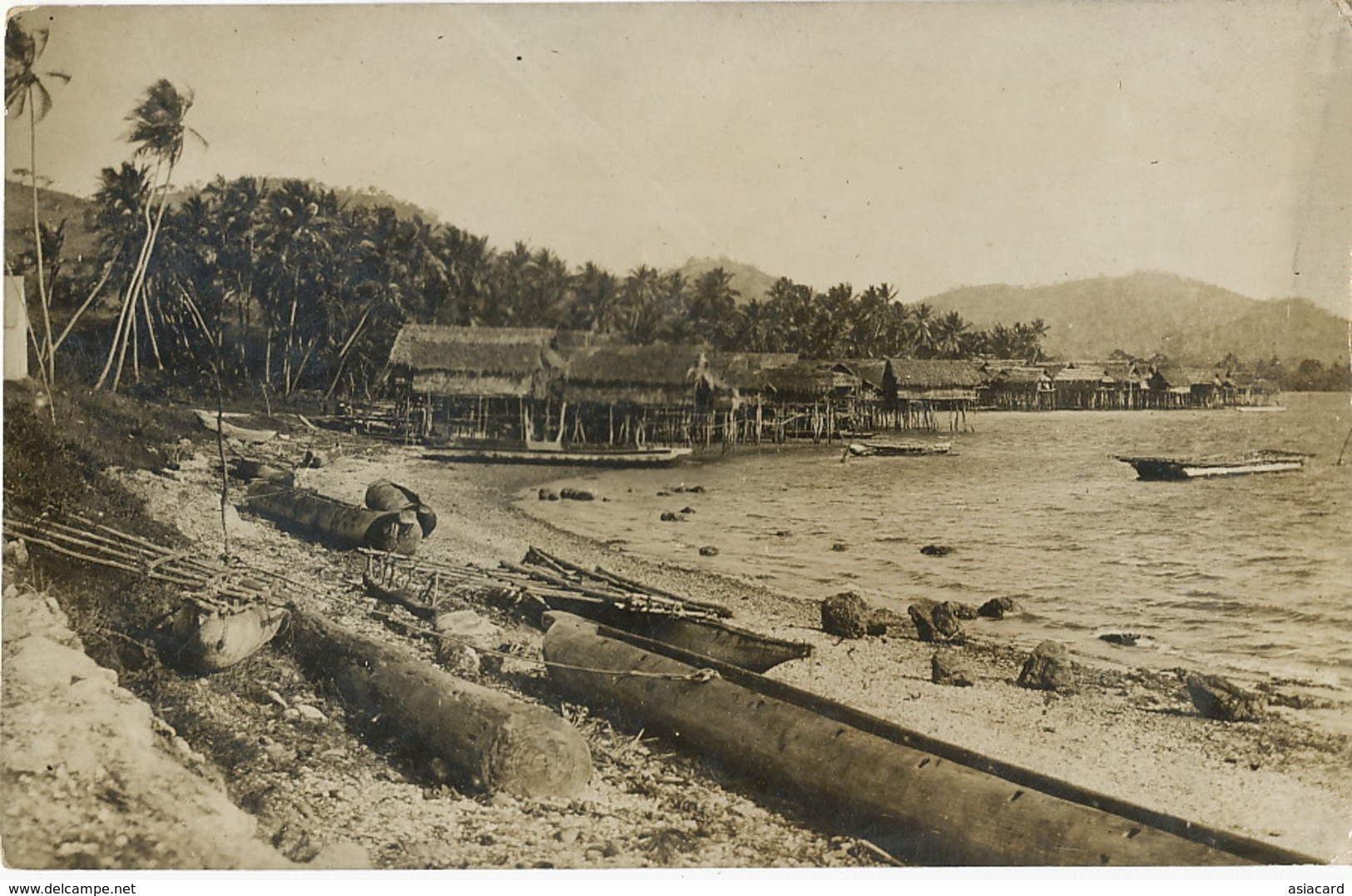 New Guinea  Real Photo Village Of Tanna Boda Port Moresby  Size 15 By 9,5 Cms - Papua Nueva Guinea