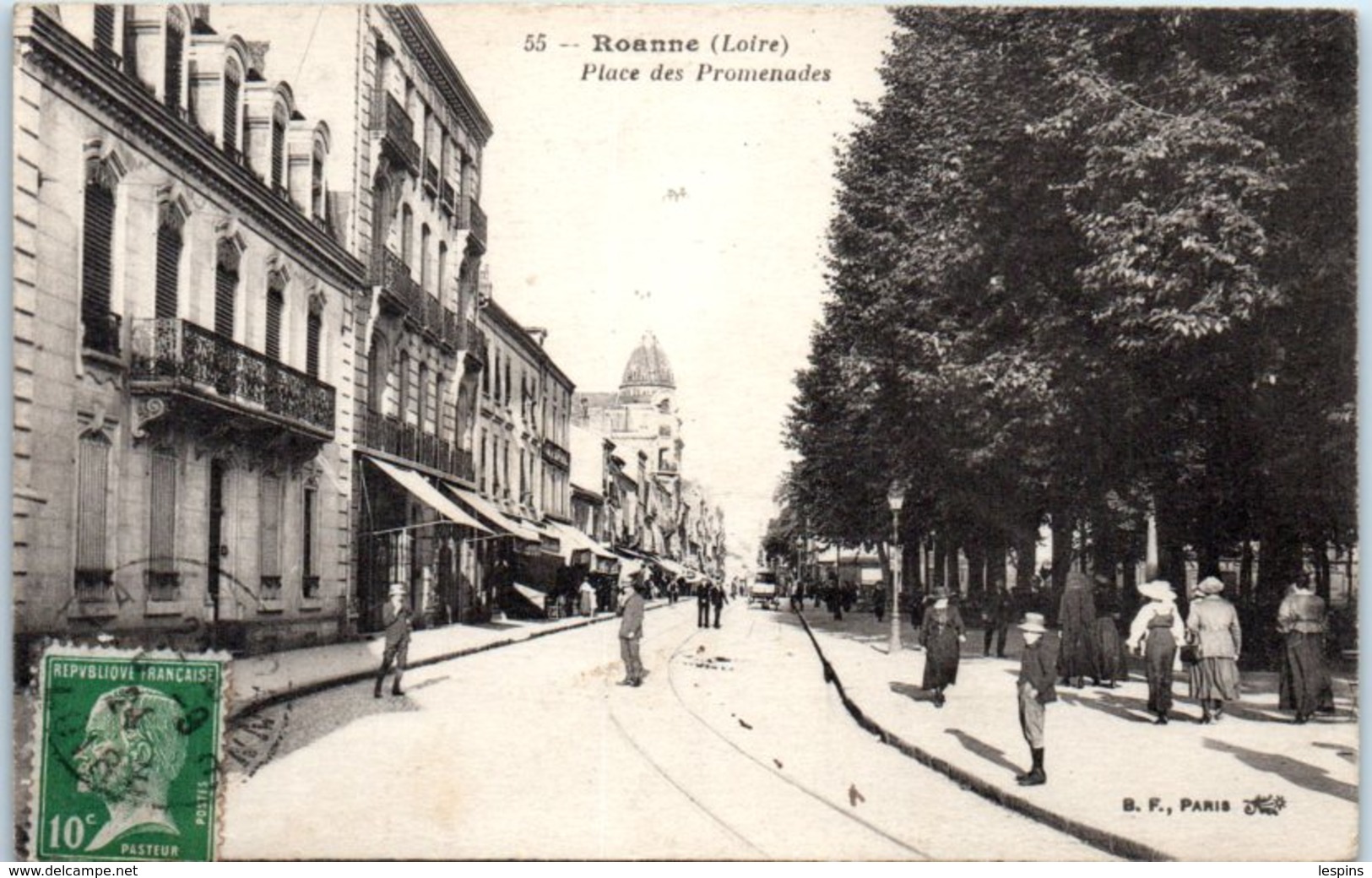 42 - ROANNE -- Place Des Promenade - Riorges