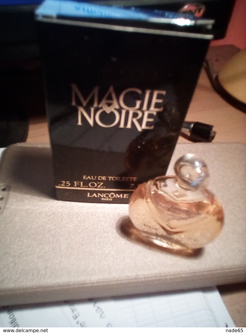 Miniature Parfum Magie Noire De Lancome - Miniatures (avec Boite)