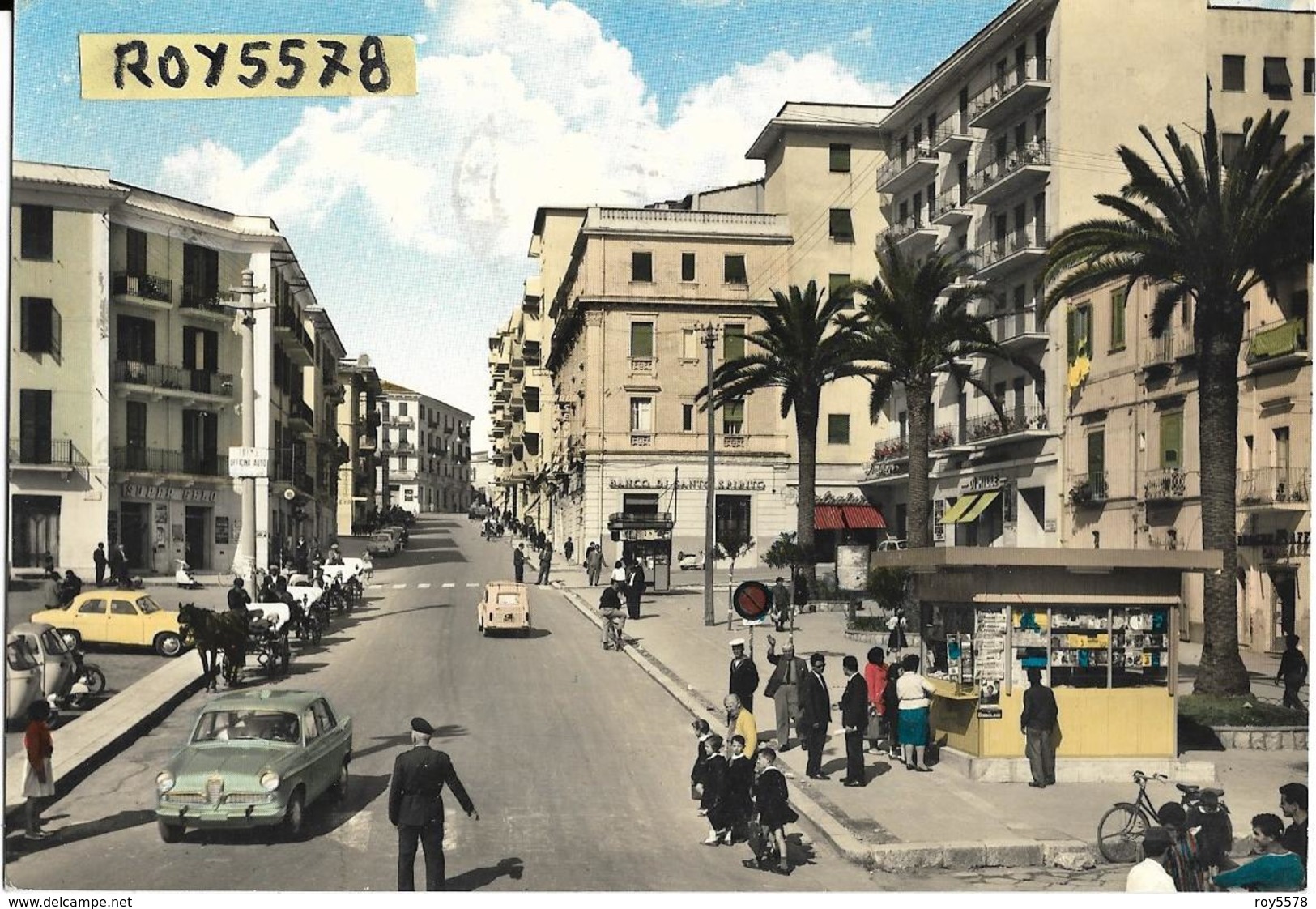 Lazio-latina-gaeta Corso Cavour Gia Via Bonomo Veduta Chiosco Banca Negozi Auto Epoca Giulietta Carrozze Taxi Animata - Altri & Non Classificati