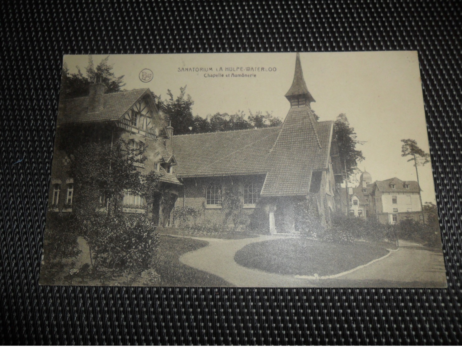 Très beau lot de 20 cartes postales de Belgique     Zeer mooi lot van 20 postkaarten van België  - 20 scans