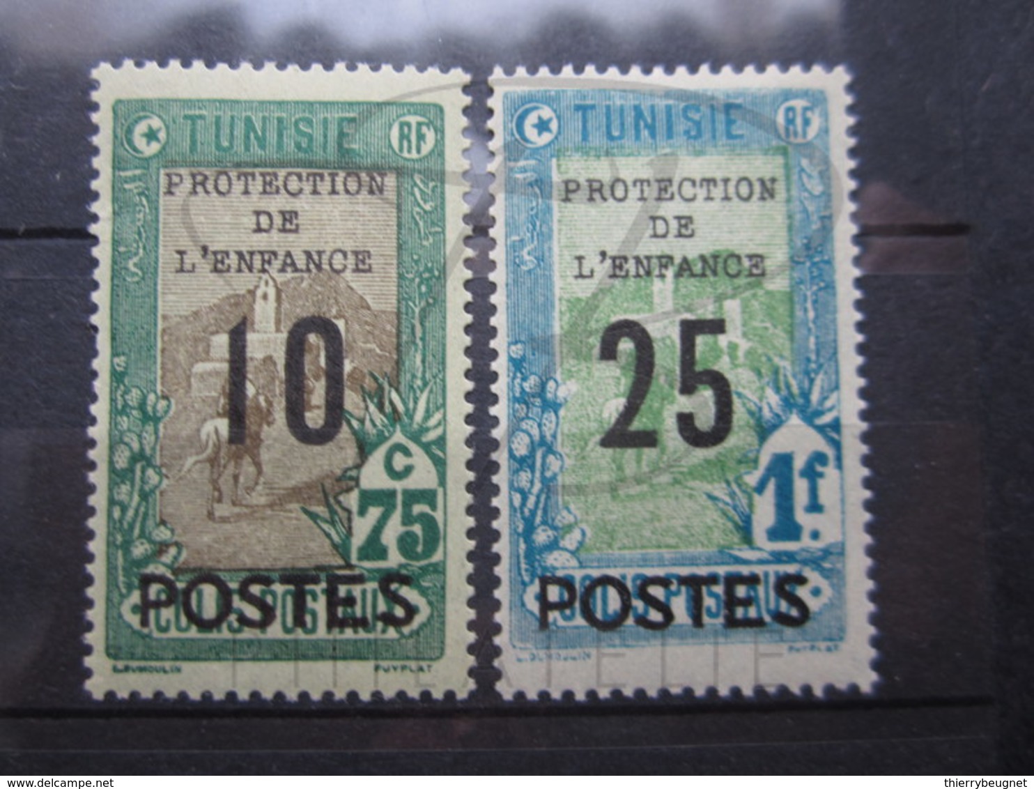 VEND BEAUX TIMBRES DE TUNISIE N° 116 + 117 , X !!! - Neufs