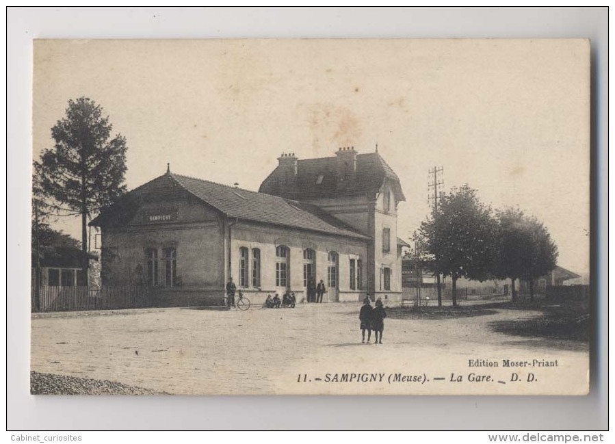 SAMPIGNY (55 - Meuse) -  La Gare - Animée - Autres & Non Classés