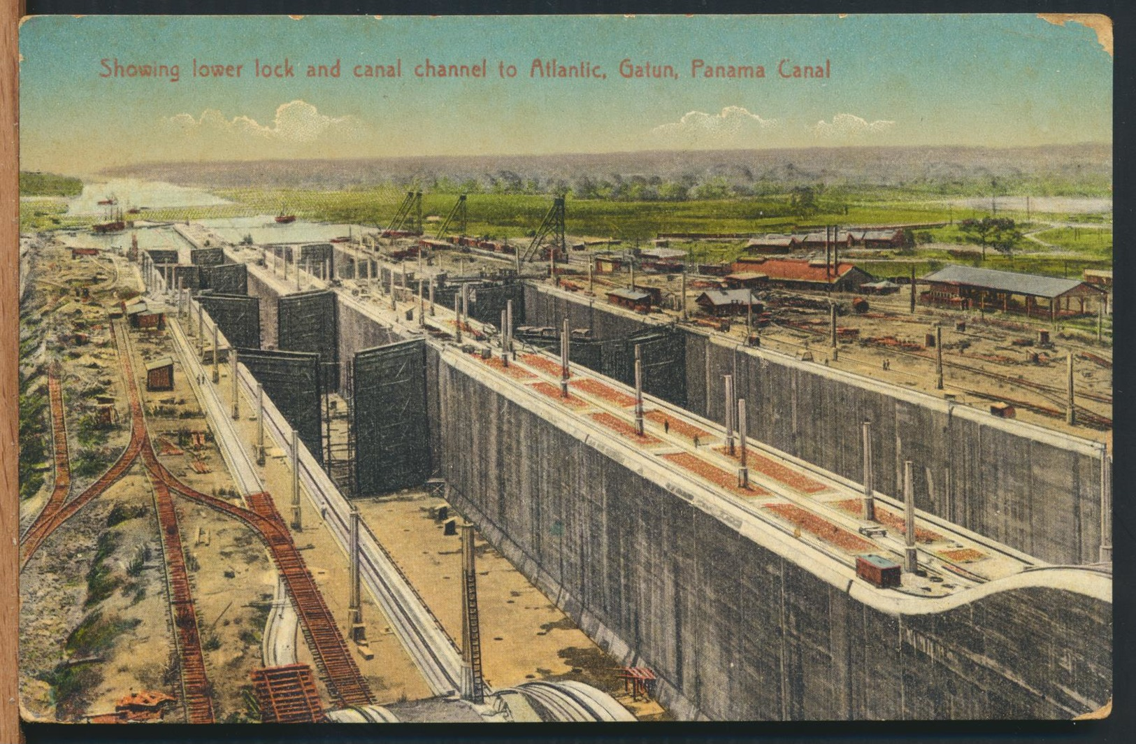 °°° 12048 - PANAMA , GATUN , SHOWING LOWER LOCK AND CANAL CHANNEL TO ATLANTIC - 1918 °°° - Panamá