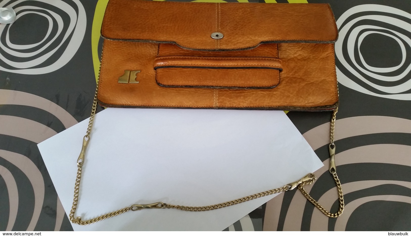 Vintage Leder Clutch Met Het Merk "JE" Model Ariella Met Ketting - Autres & Non Classés