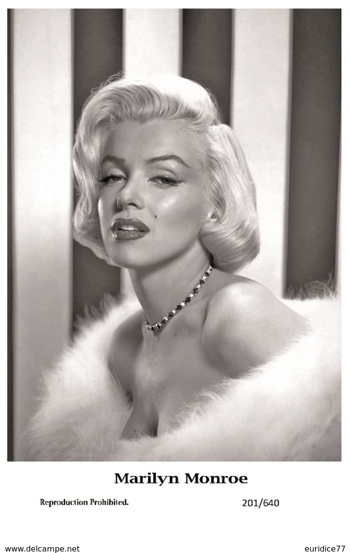 MARILYN MONROE - Film Star Pin Up PHOTO POSTCARD - 201-640 Swiftsure Postcard - Otros & Sin Clasificación