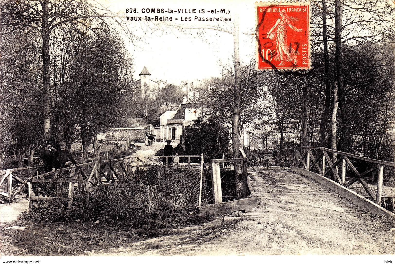 77 . Seine Et Marne .  Combs La Ville .   Vaux La Reine . Les Passerelles . - Combs La Ville