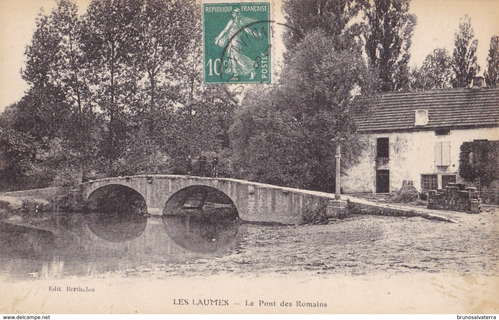 LES LAUMES - Le Pont Des Romains - Venarey Les Laumes