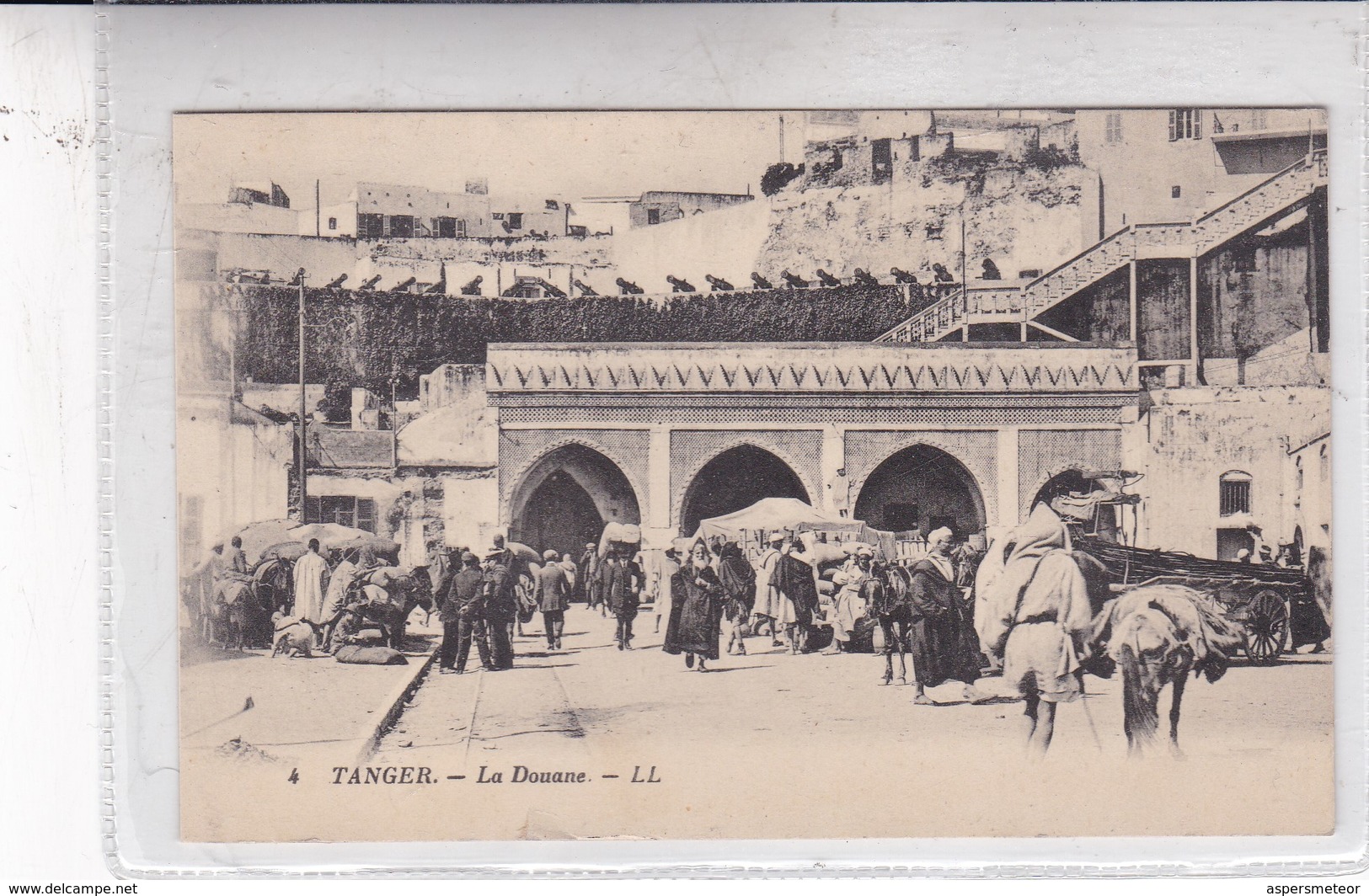 TANGER. LA DOUANE. LL LEVY ET NEURDEIN REUNIS. CIRCA 1900's-  BLEUP - Tanger