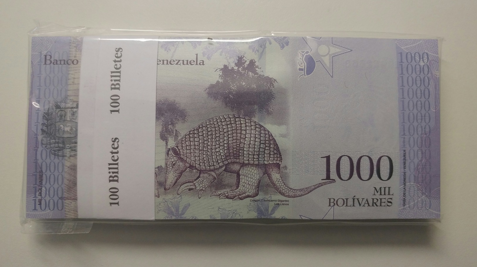 VENEZUELA, 1000 BOLIVARES, BUNDLE , UNC , 2017. - Venezuela