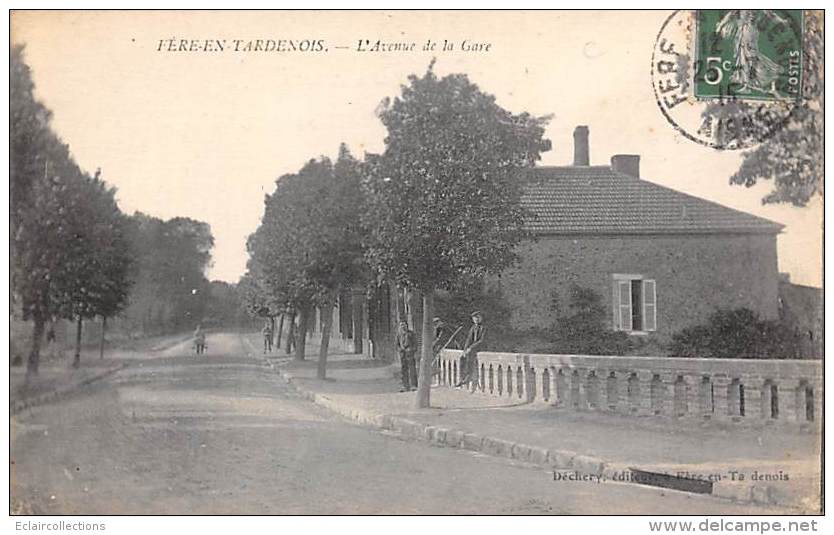 Fère En Tardenoy       02      Avenue  De La Gare        (voir Scan) - Fere En Tardenois