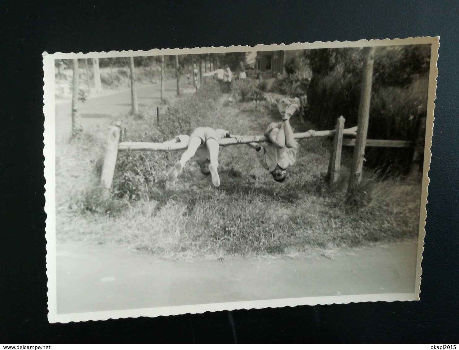 LOT 120 PHOTOS ORIGINALES DONT UN ALBUM DE 30 PHOTOS D UN COUPLE BELGIQUE  ANNÉES MAJORITAIREMENT  1940 À 1960