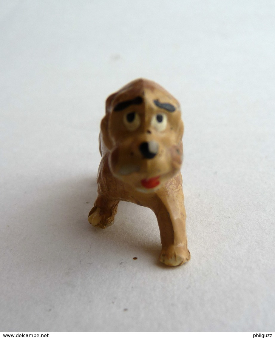 FIGURINE MARQUE INCONNUE CHIEN Rigolo DISNEY ? - Dogs