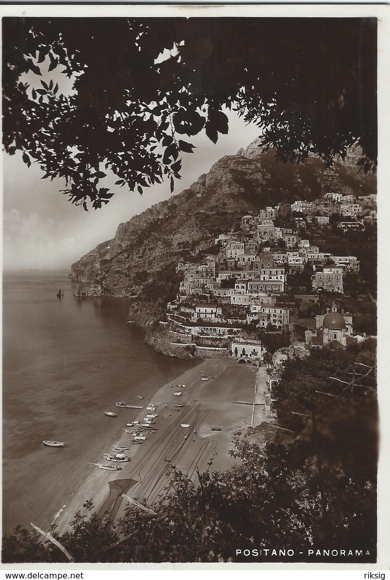 Positano - Panorama. Italy.  B-3172 - Altri & Non Classificati