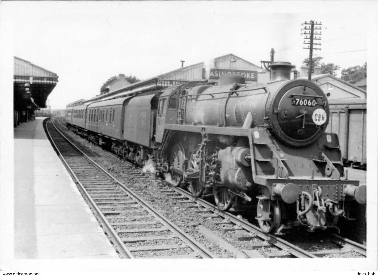 Railway Photo BR 4MT 76060 Basingstoke Standard 2-6-0 Loco - Trains