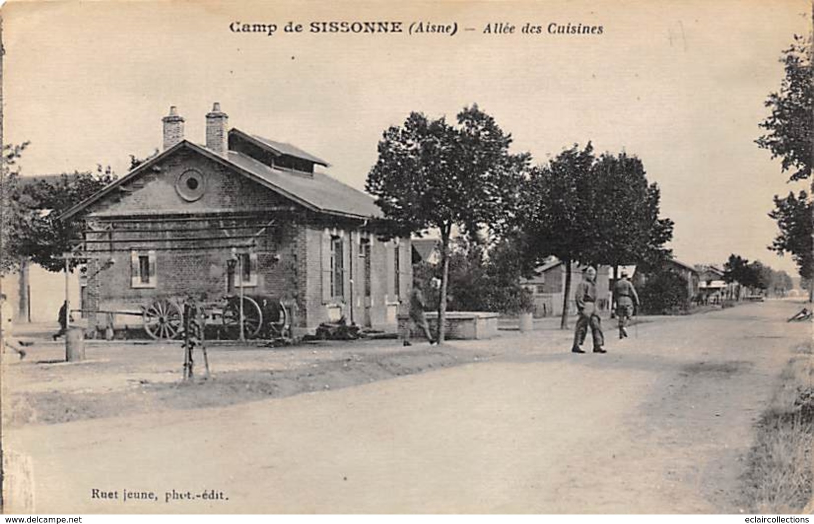 Sissonne     02     Le Camp;  Allée Des Cuisines     (voir Scan) - Sissonne