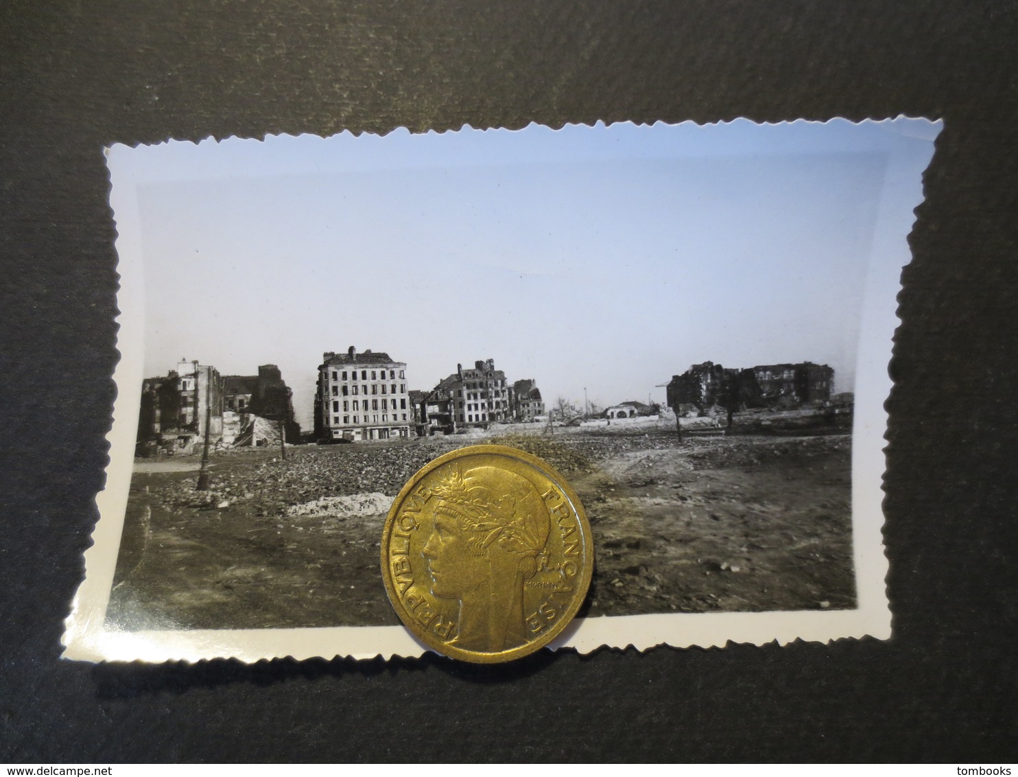 Le Havre - Photo Originale - Quartier St François Depuis La Place Gambetta - Bombardement 5 Septembre 1944 - TBE - - Places