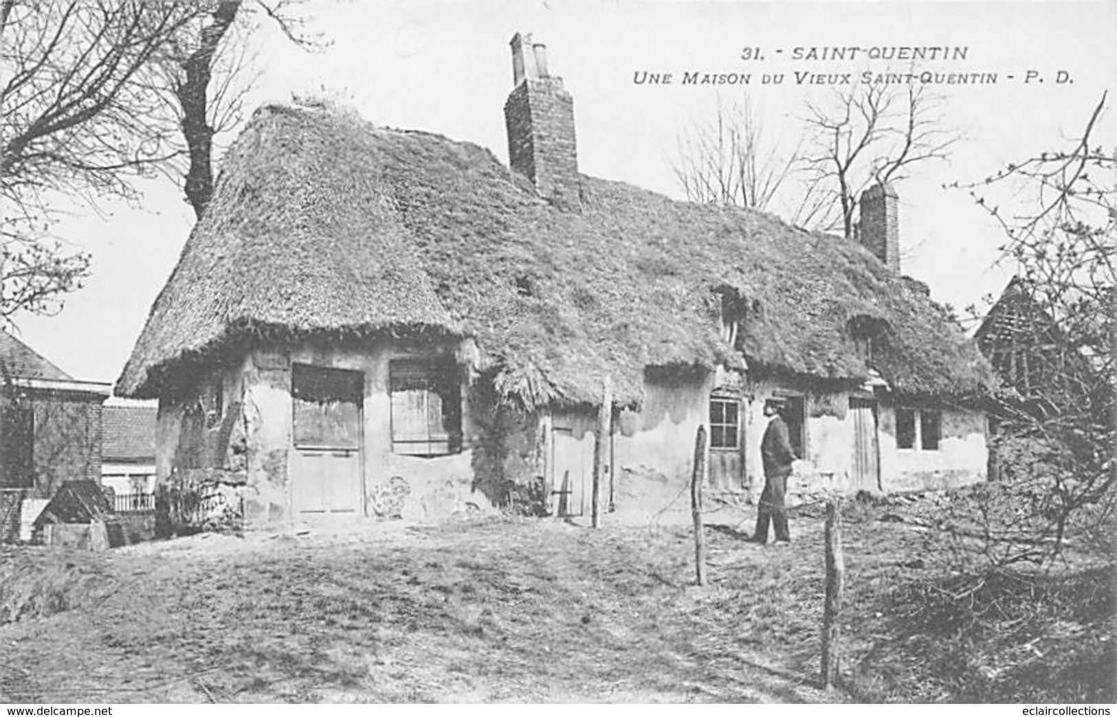 Saint Quentin    02       Une Maison Du Vieux Saint Quentin     (voir Scan ) - Saint Quentin