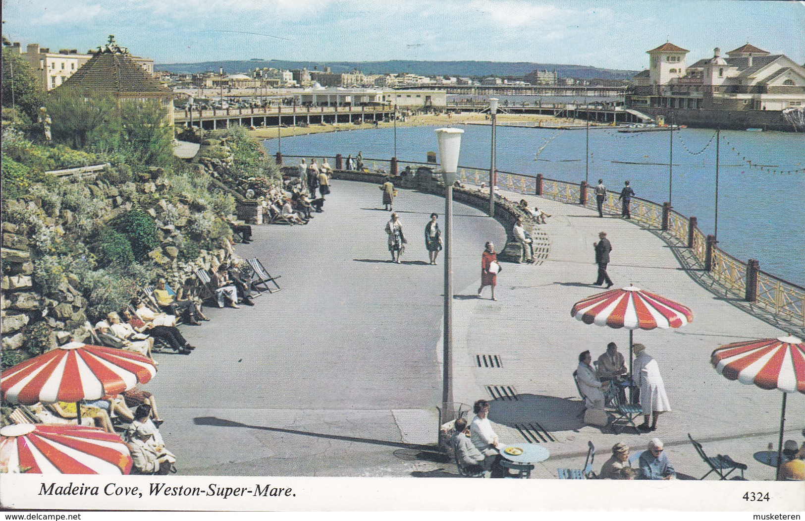 United Kingdom PPC Madeira Cove, Weston-Super-Mare Publ. Harvey Barton 1976 To Sweden (2 Scans) - Weston-Super-Mare