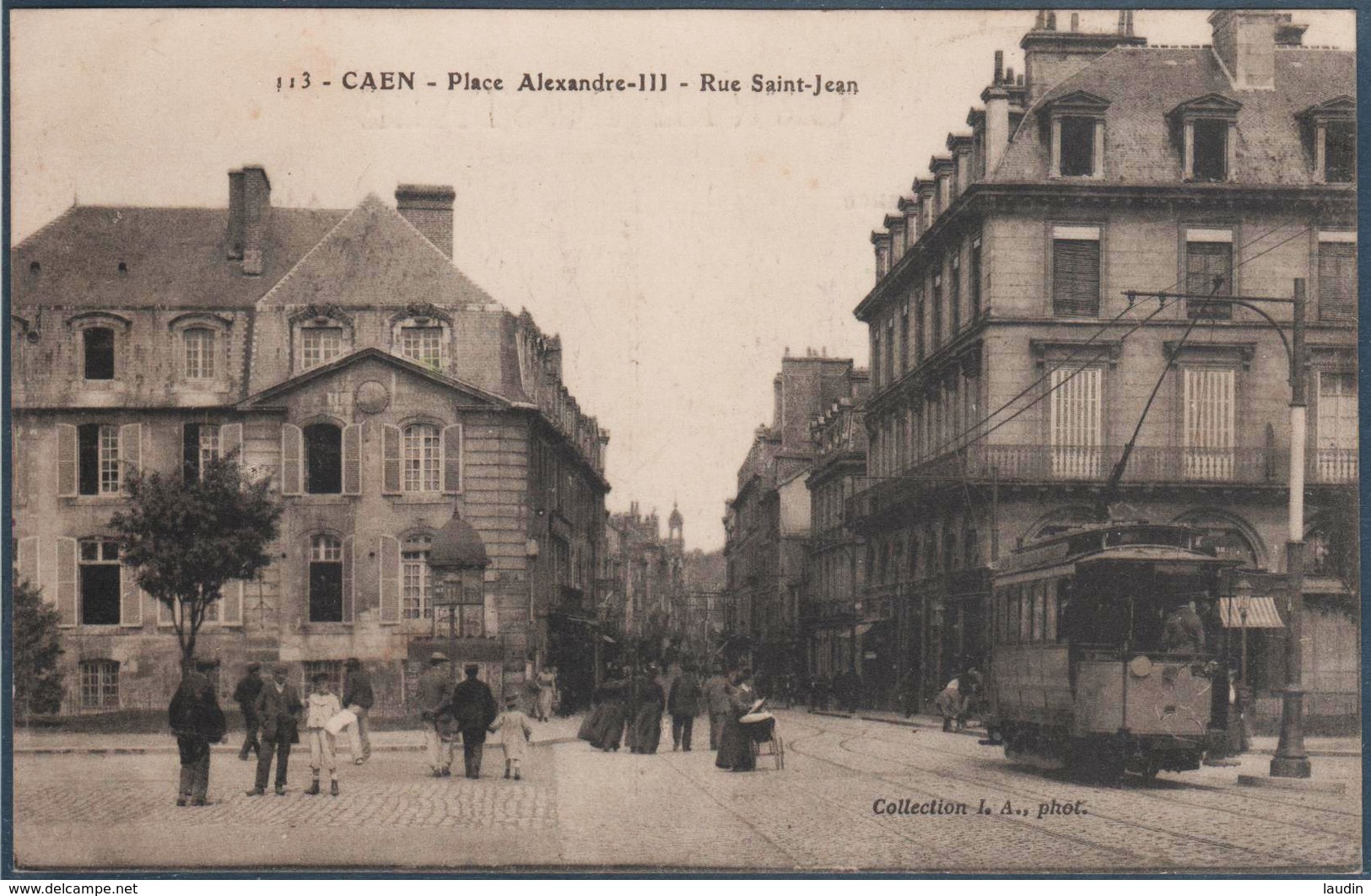 Lot 2 de 62 CP France , gares , trains , tramways , autobus , tous les scans dans l'annonce