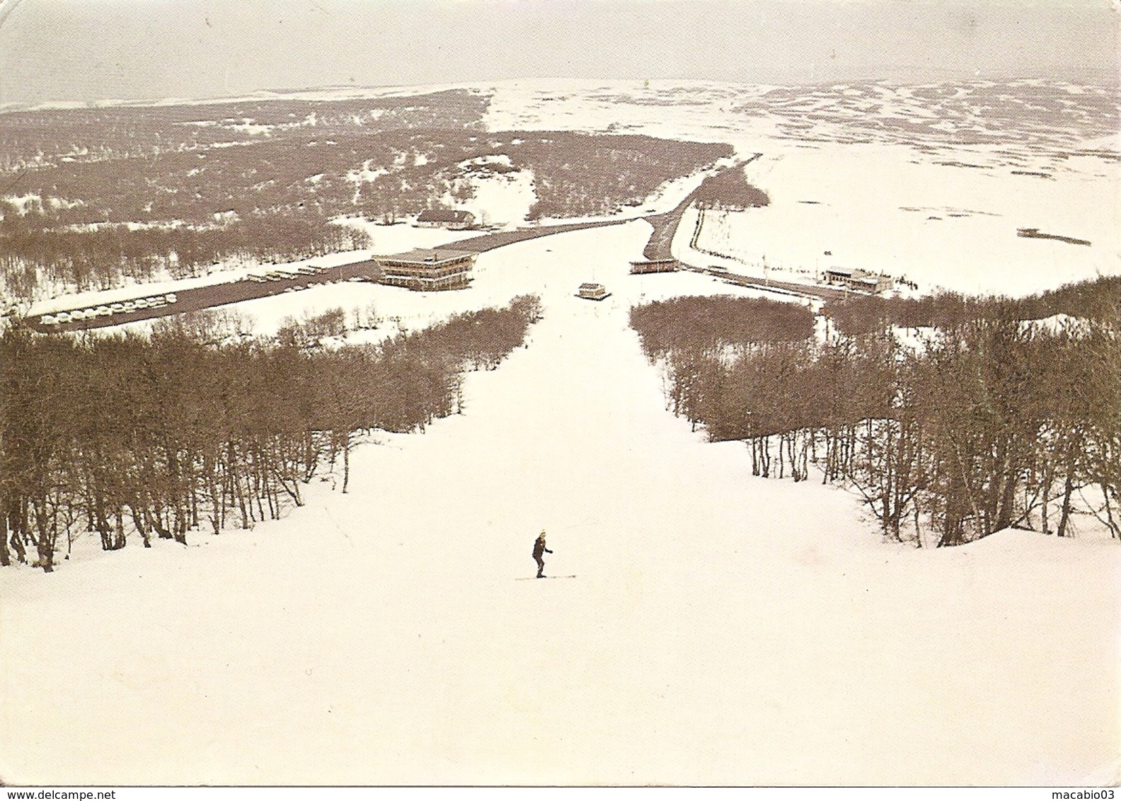 12  Aveyron  :  Laguiolle  Vue Générale De La Station Du Bouyssou  Réf 4828 - Laguiole