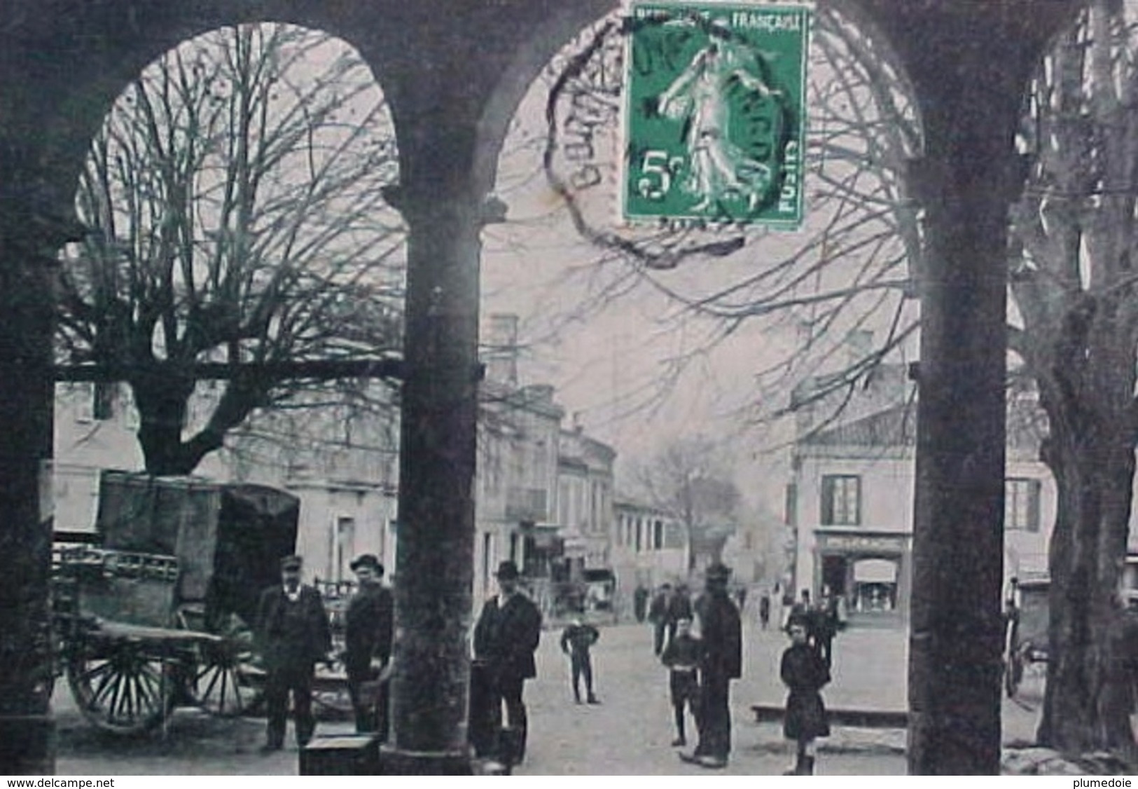 RARE Cpa 33 AMBARES , Animée GRAND RUE ET MARCHE COUVERT , Pharmacie , Attelages , Garde CHAMPÊTRE ,MOUCHE EDITEUR - Autres & Non Classés