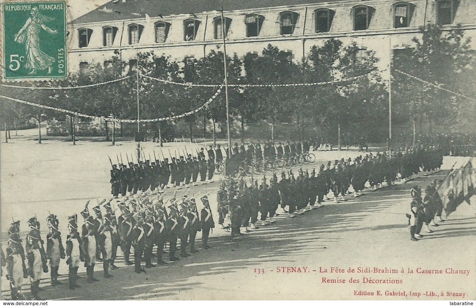 55) STENAY  -  La Fête De Sidi Brahim à La Caserne Chanzy Remise Des Décorations - Stenay