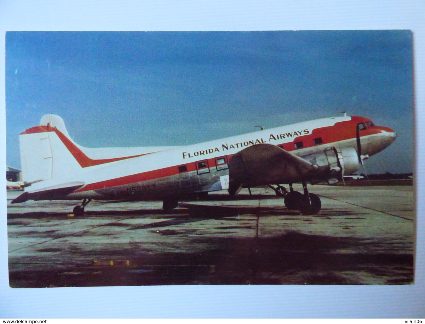 DC 3   FLORIDA NATIONAL  N520TT - 1946-....: Modern Era
