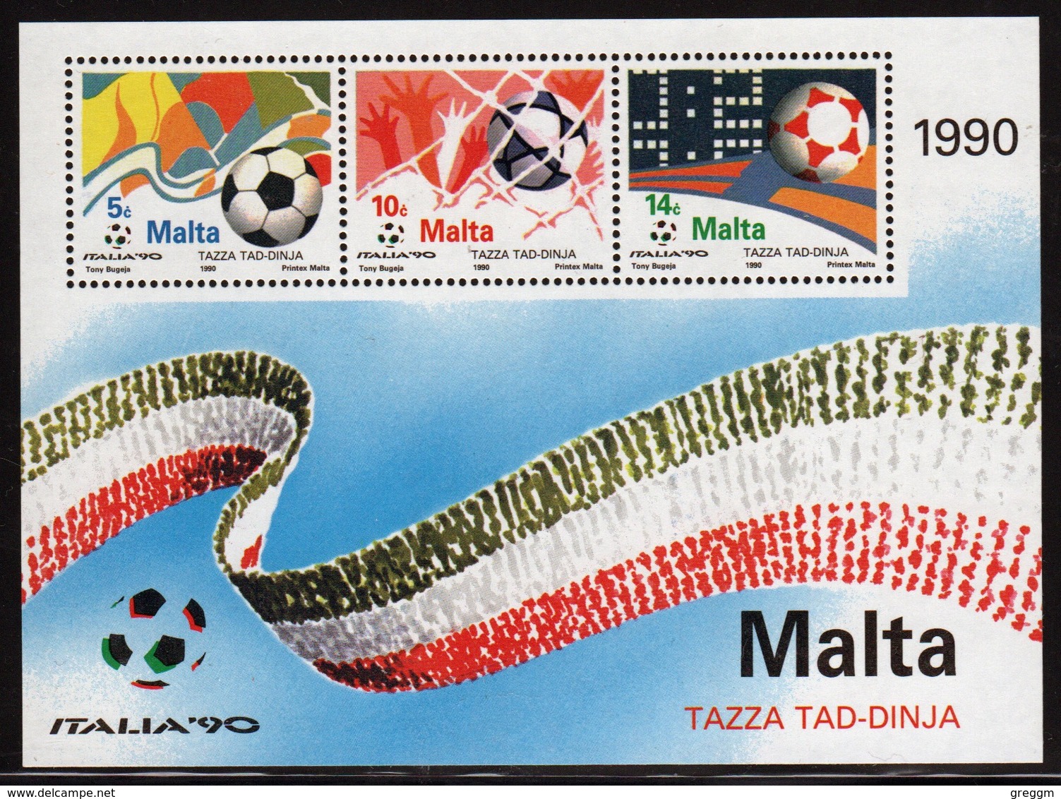 Malta 1990 Mini Sheet To Celebrate World Cup Football In Unmounted Mint - Malta