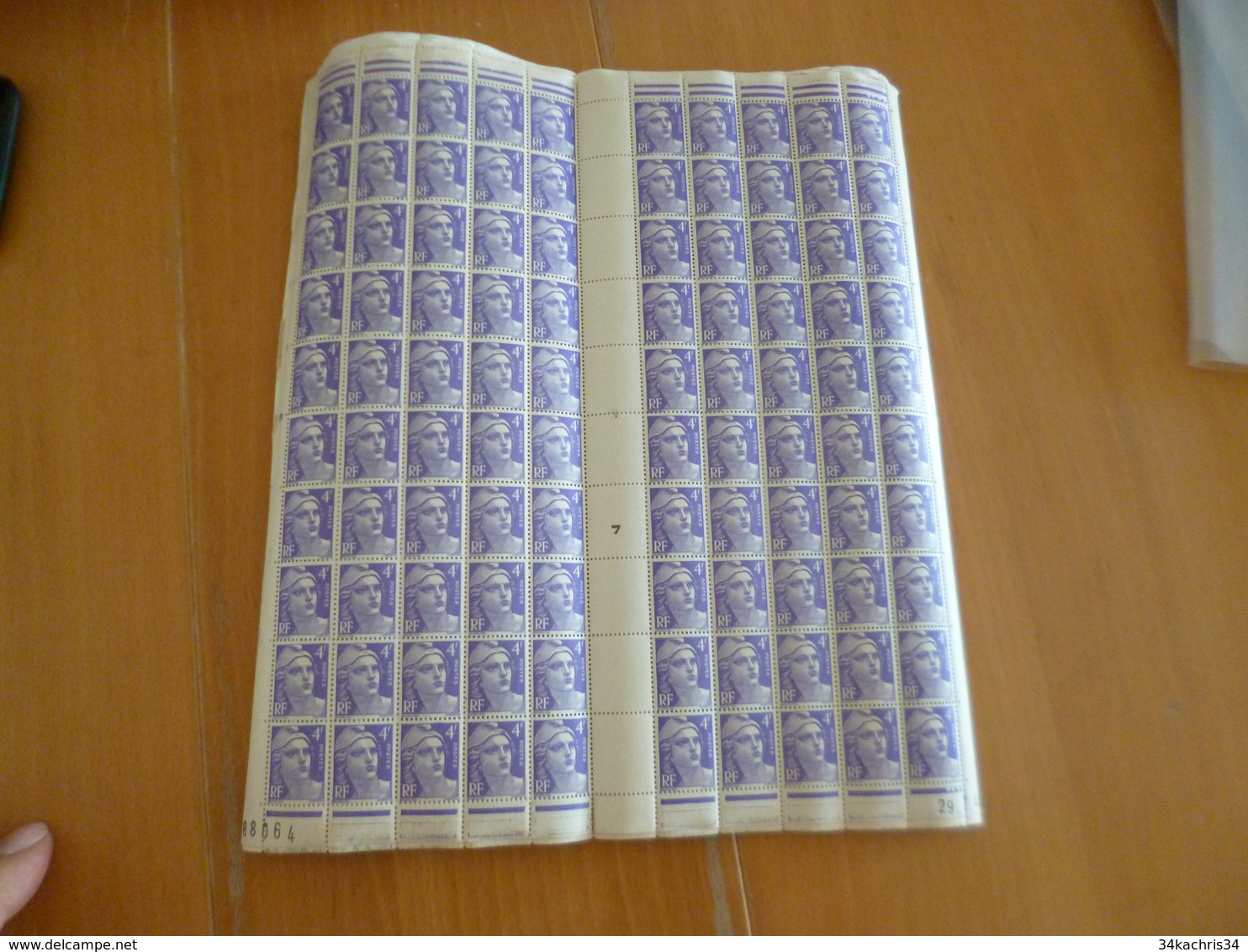 Feuille Complète Gomme Imparfaite Millésime Coin Daté Pour étude Variétés TP Gandon 4 F Violet Clair  N°718 - Feuilles Complètes