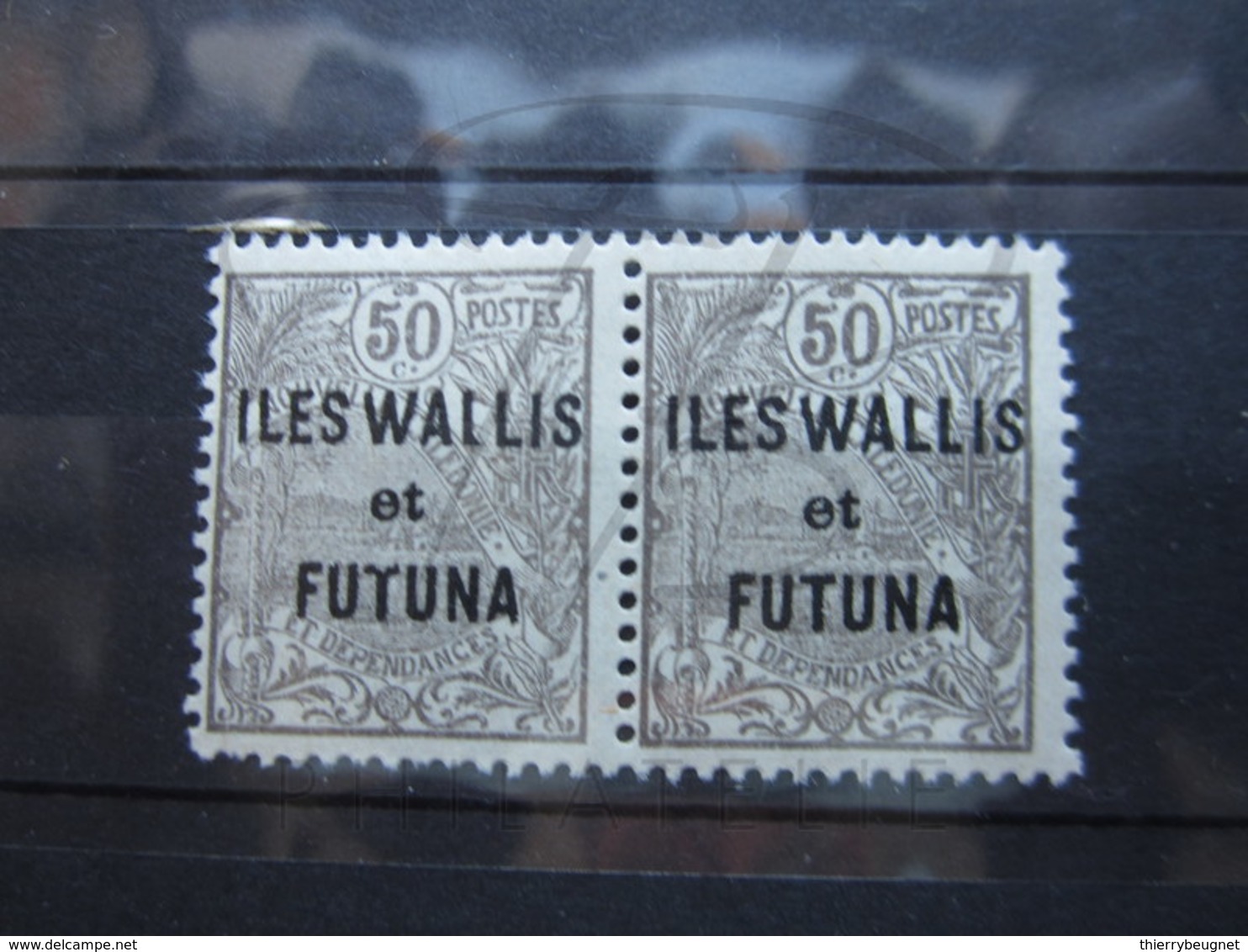 VEND BEAUX TIMBRES DE WALLIS ET FUTUNA N° 25 EN PAIRE , XX !!! - Neufs