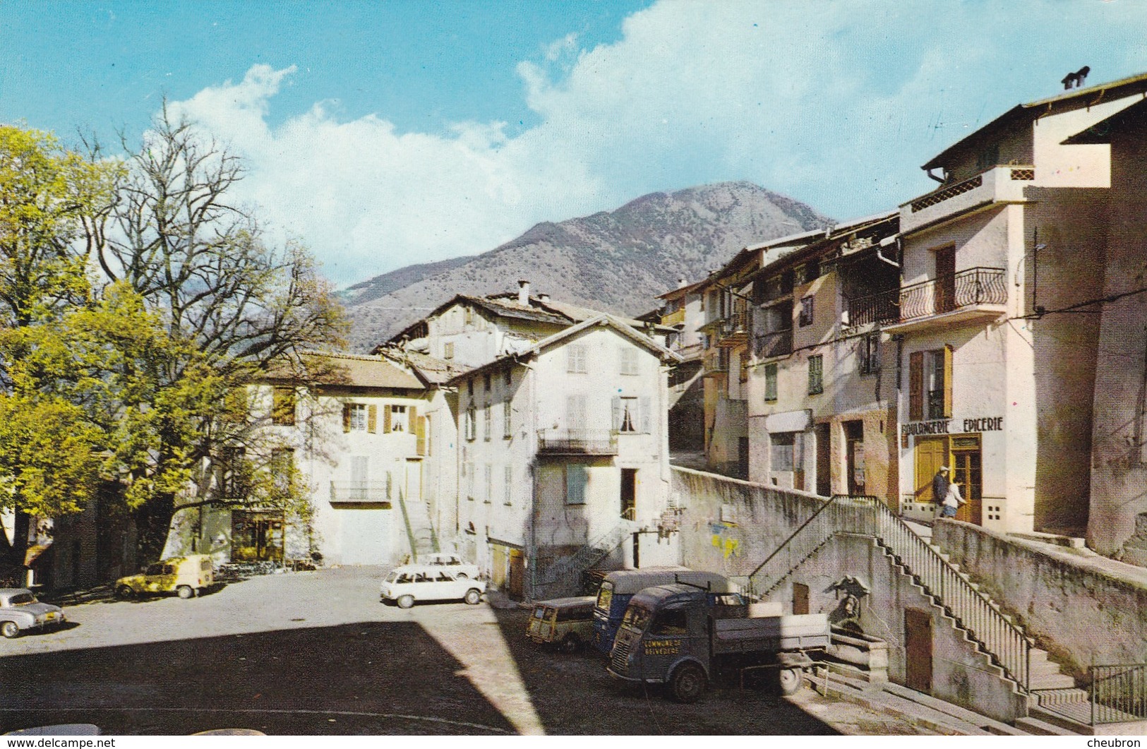 06.  BELVEDERE. LA PLACE DES TILLEULS ET LA RUE DE LA COLLE  ANNEE 1975 + TEXTE - Belvédère