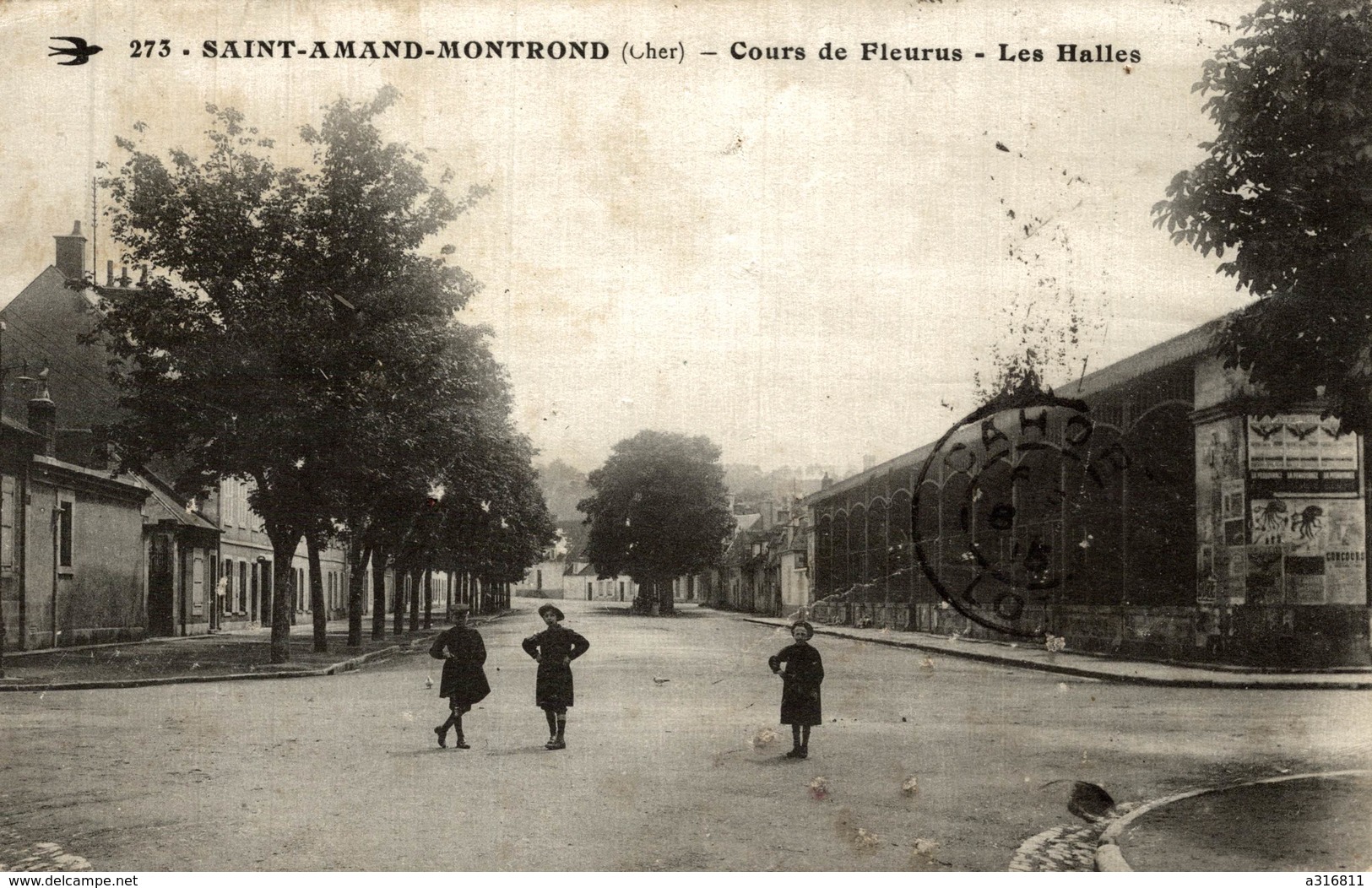 SAINT AMAND MONTROND COURS DE FLEURUS LES HALLES - Saint-Amand-Montrond