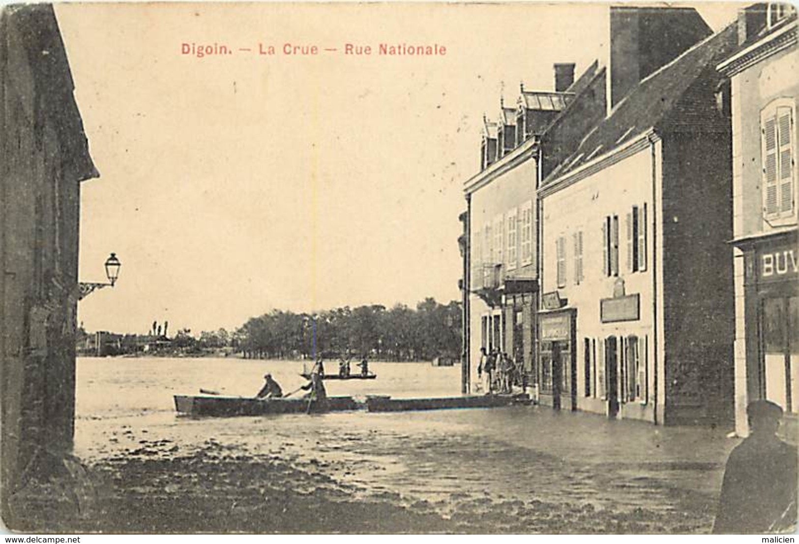 - Saone Et Loire - Ref-A771 - Digoin - La Crue - Inondation Rue Nationale - Magasins - Buvette - Inondations - Crues - - Digoin