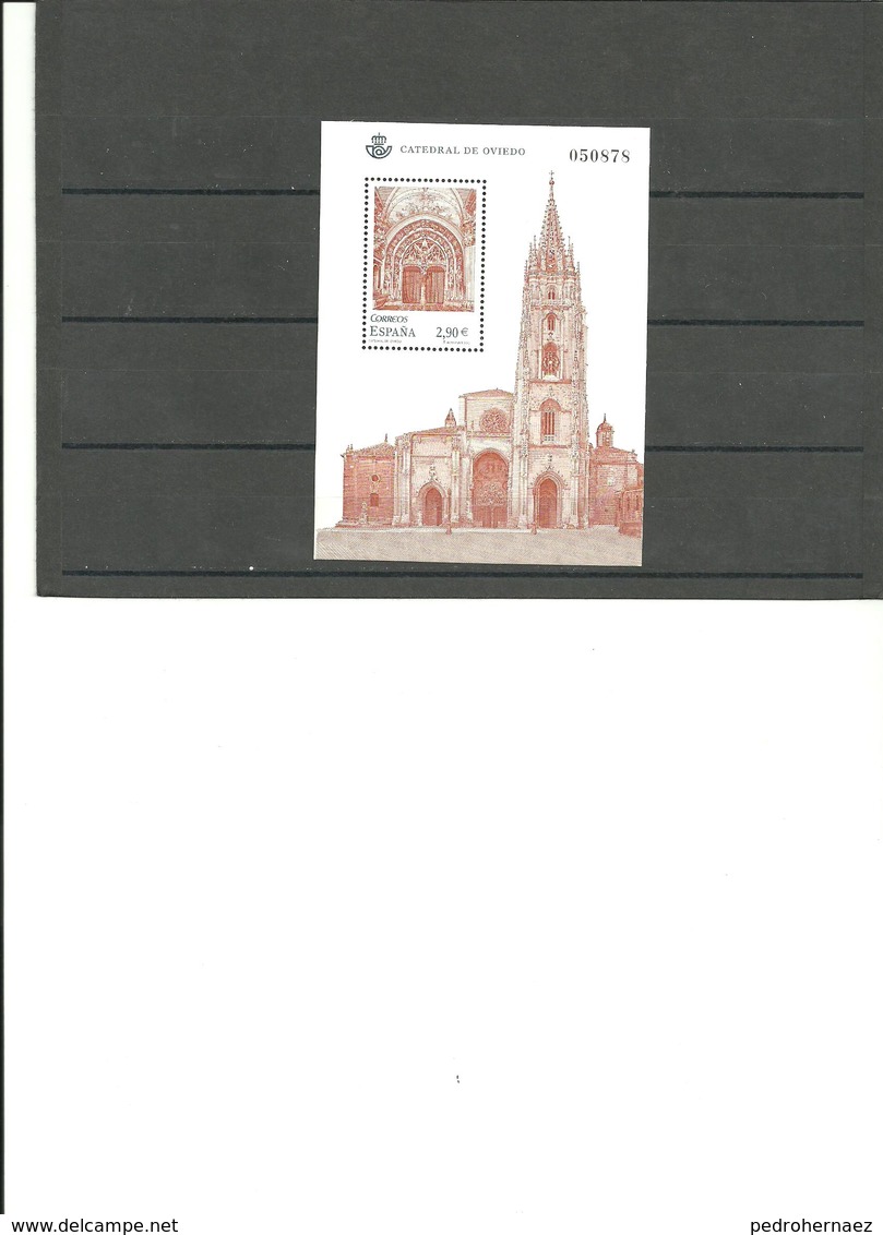 ESPAÑA-Hoja Bloque 4736 Catedral De Oviedo Sellos Nuevos Sin Fijasellos (según Foto) - Blocs & Hojas