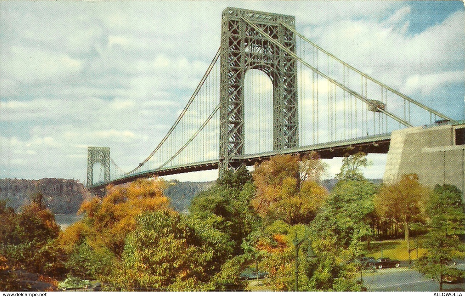 987 "GEORGE WASHINGTON BRIDGE AND HUDSON RIVER  " CARTOLINA POSTALE ORIG.  NON SPED. - Brücken Und Tunnel